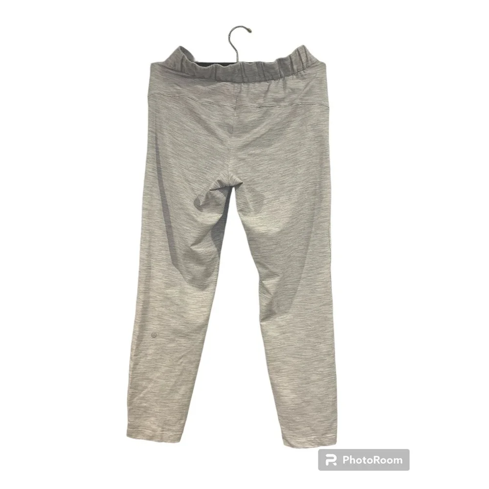 lululemon -on the fly-pants‎  4 white & black